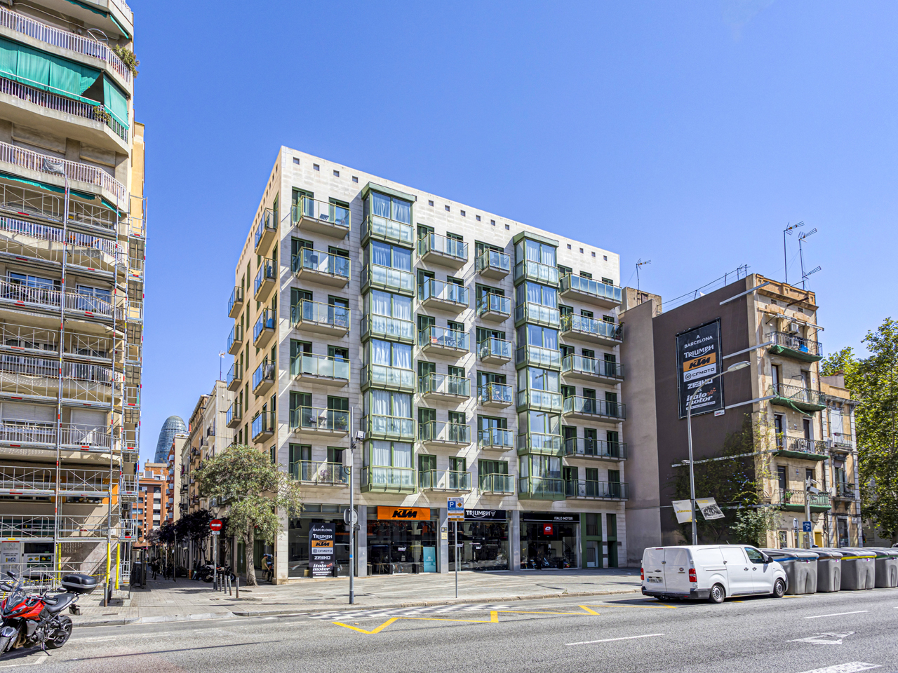 Activos Alting - Edificio de viviendas en alquiler en Aragó 562-566, Barcelona