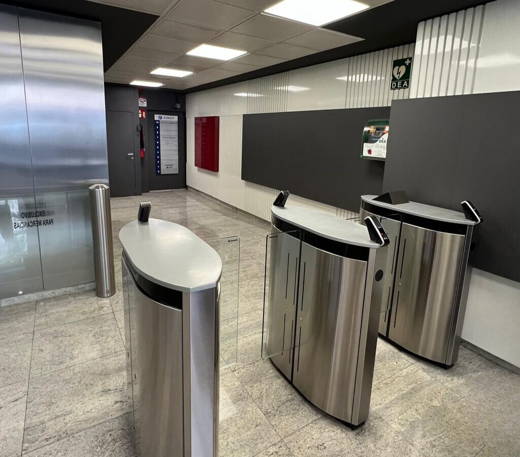 Edificio oficinal Diagonal 431 bis - Vestíbulo antes